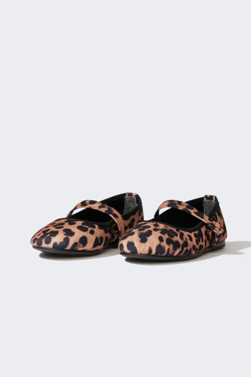 Woman Karma Woman Leopard Patterned Single Strap Ballerina Flat Shoes