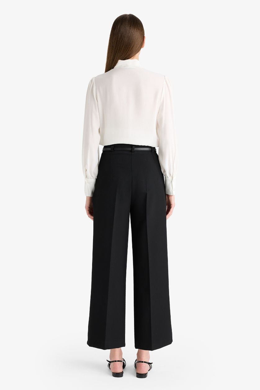 حريمي أسود بنطرون كولوت فيت بخصر عالي برجل عادي