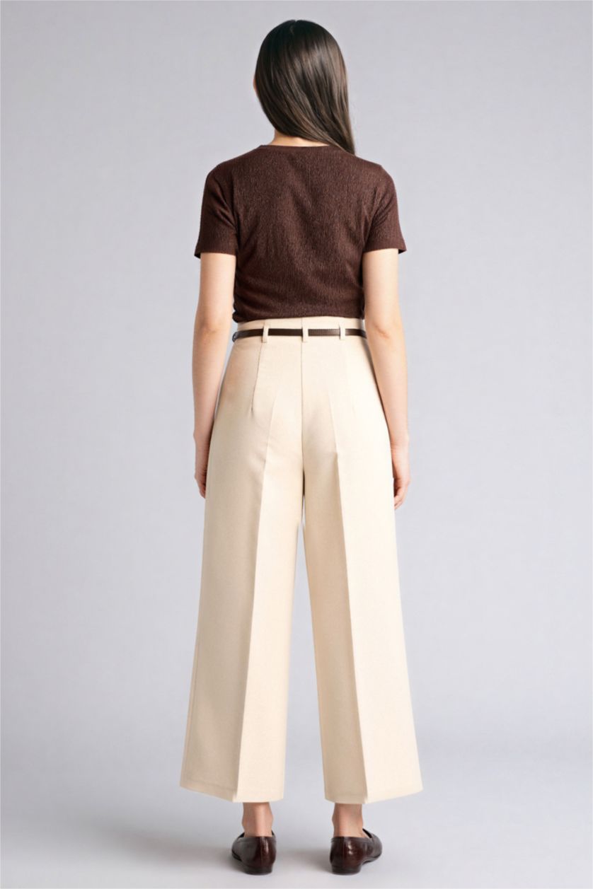 Woman Ecru Culotte Fit Regular Hem Trousers