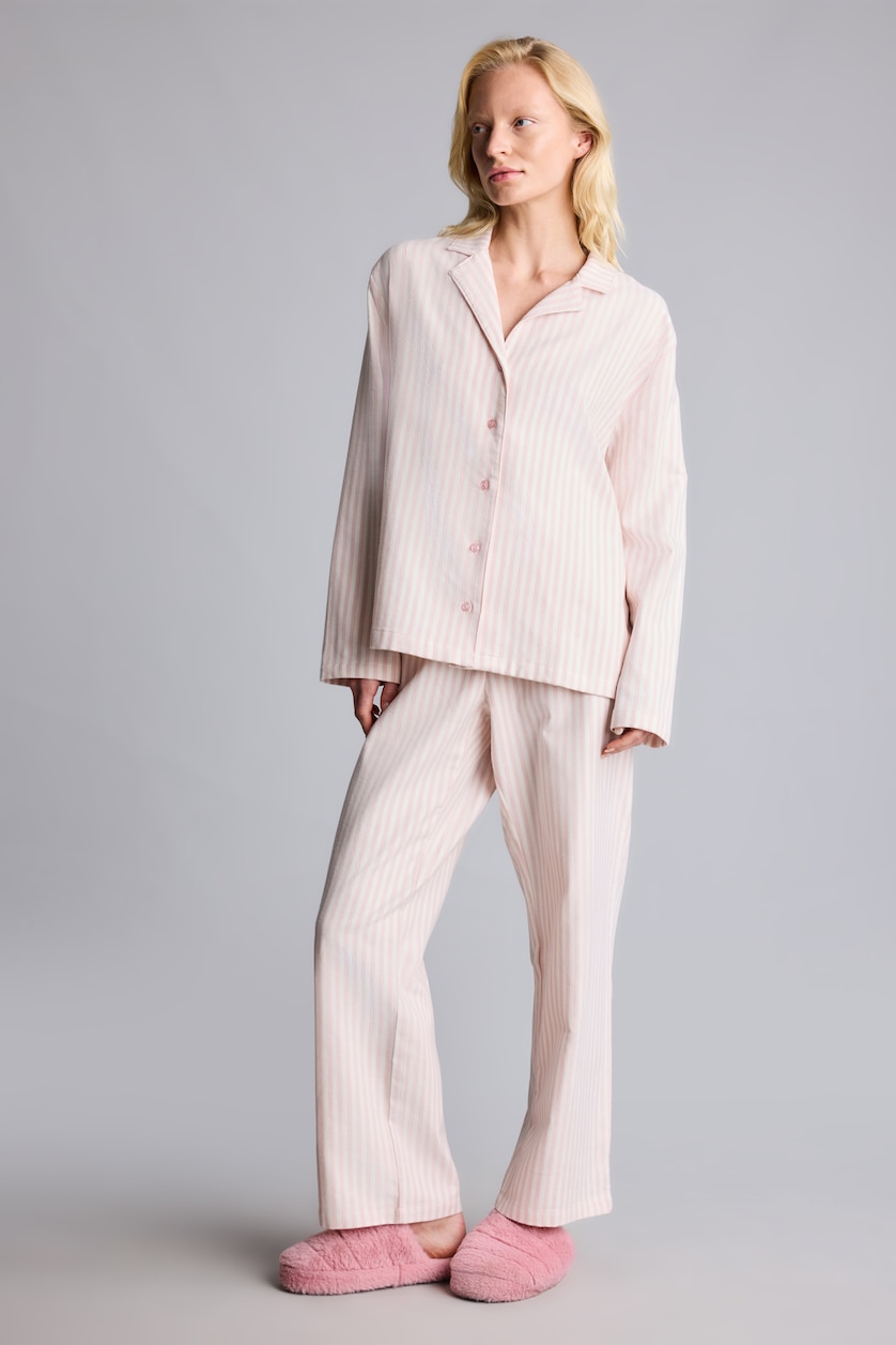 Kadın Açık Pembe Regular Fit Flanel Çizgili Uzun Kollu Üst Uzun Alt Pijama Takımı