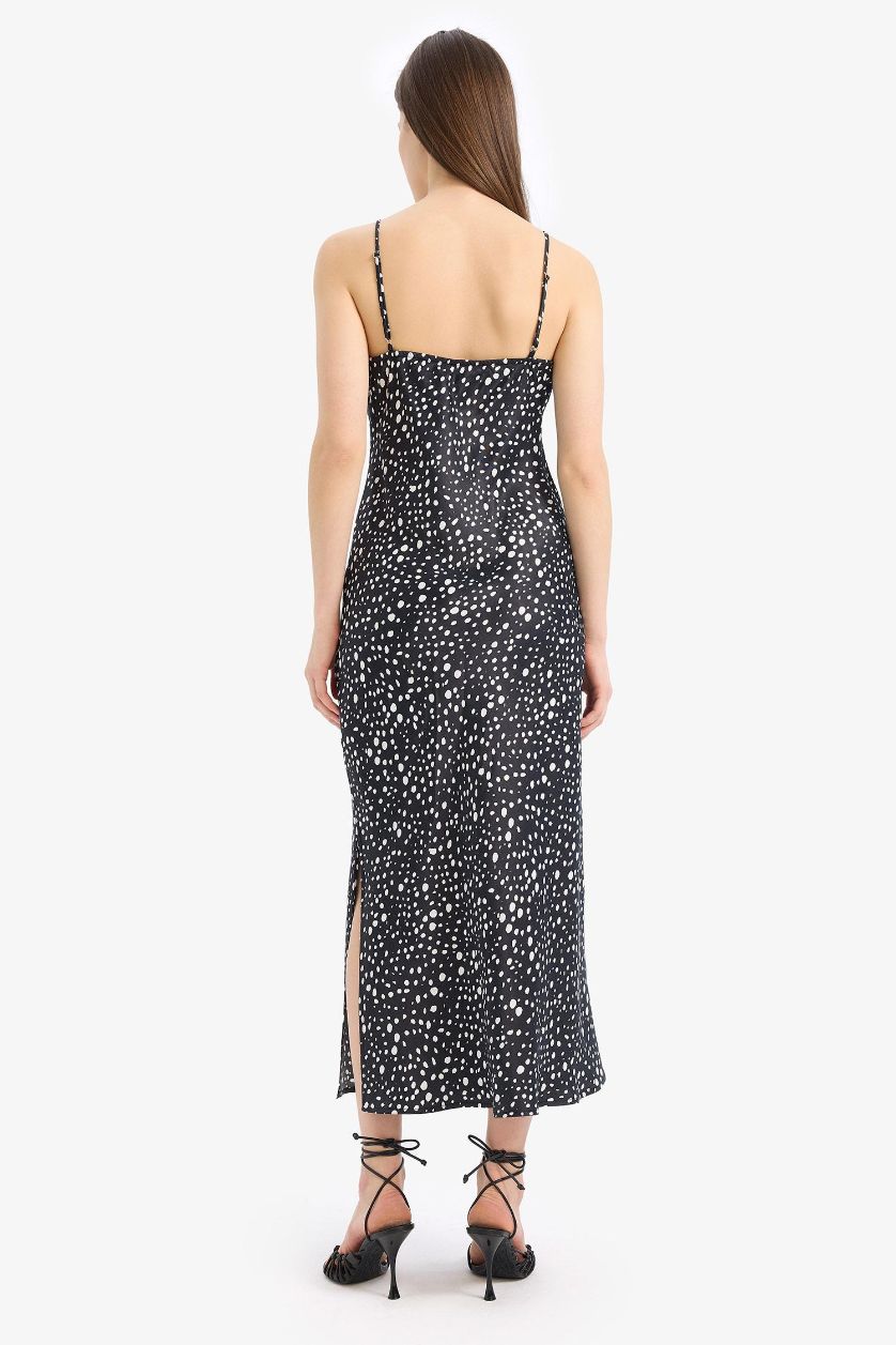 Kadın Siyah Puantiyeli Saten Askılı Yırtmaçlı Midi Elbise