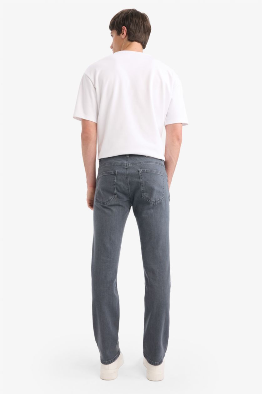 Man Grey Sergio Regular Fit Regular Hem Denim Trousers
