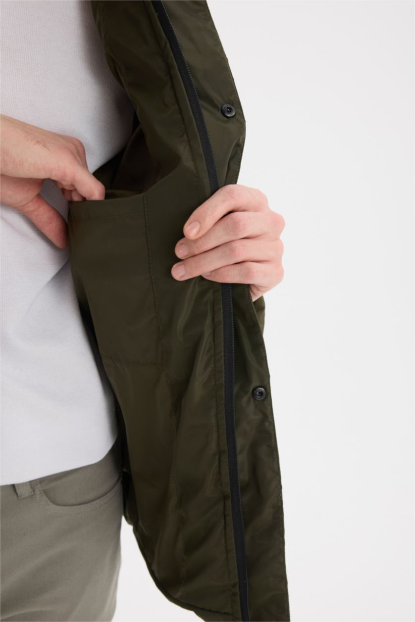 رجال كاكي قمصلة نفخ قصة عادية بغطاء للرأس بسحاب وجيب