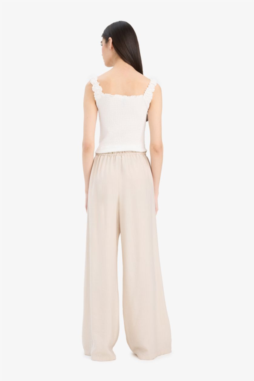 Woman Beige Double Pocket High Elastic Waist Wide Leg Trousers