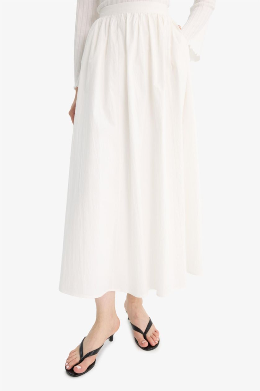 نساء اوف وايت A Cut Maxi