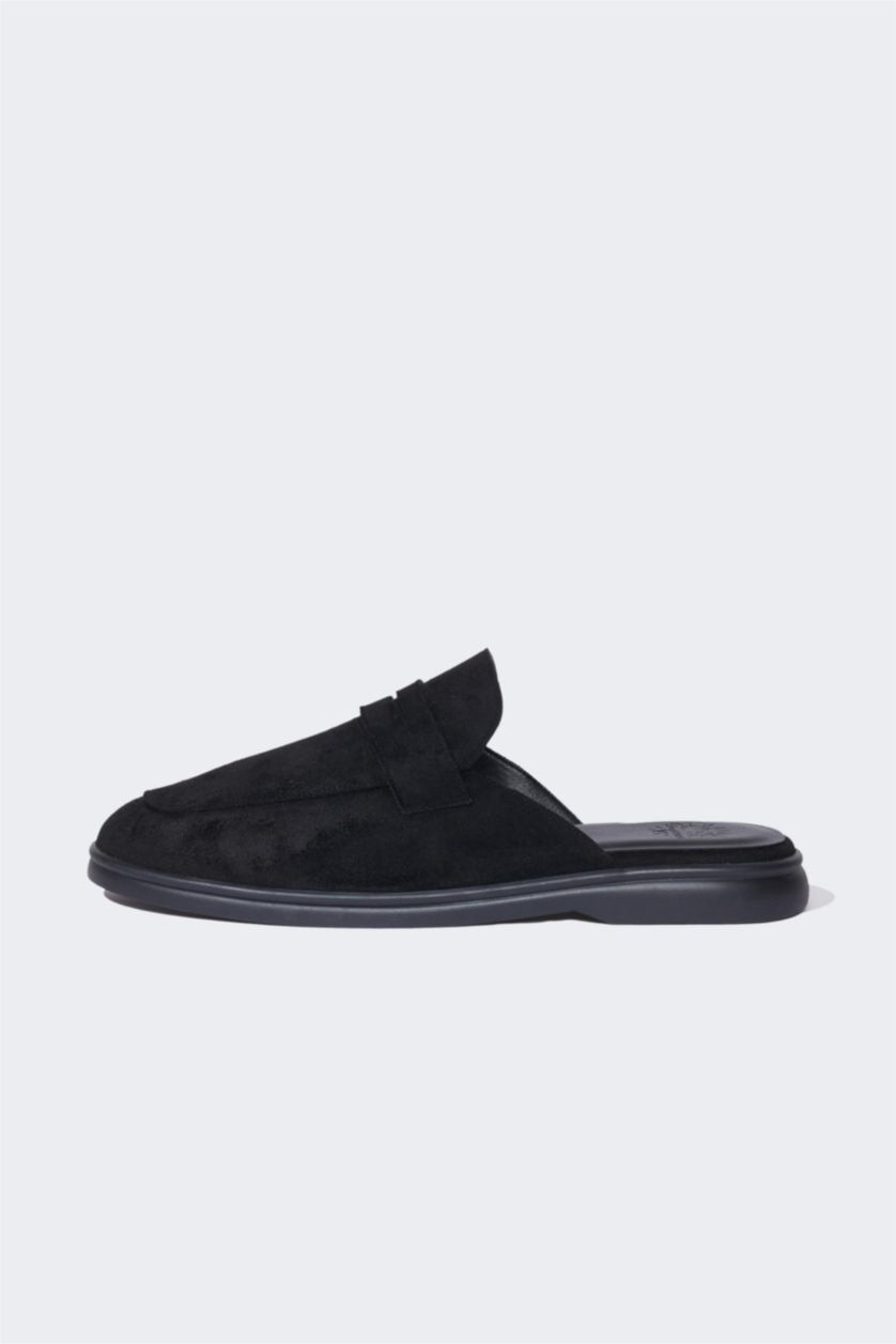 WOMAN Black Woman Flat Sole Slipper