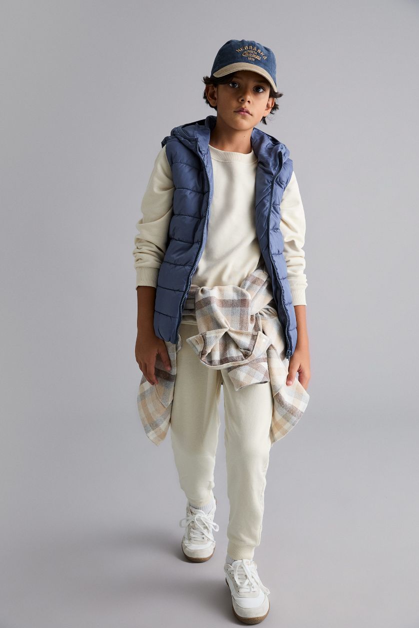 Erkek Çocuk - Genç Erkek Gri Su Geçirmez Kapüşonlu Fermuarlı Şişme Yelek Erkek Çocuk