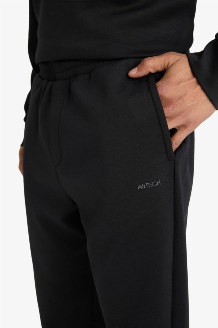 Ерлер қара стандарт пішім жүгіруші Джоггер