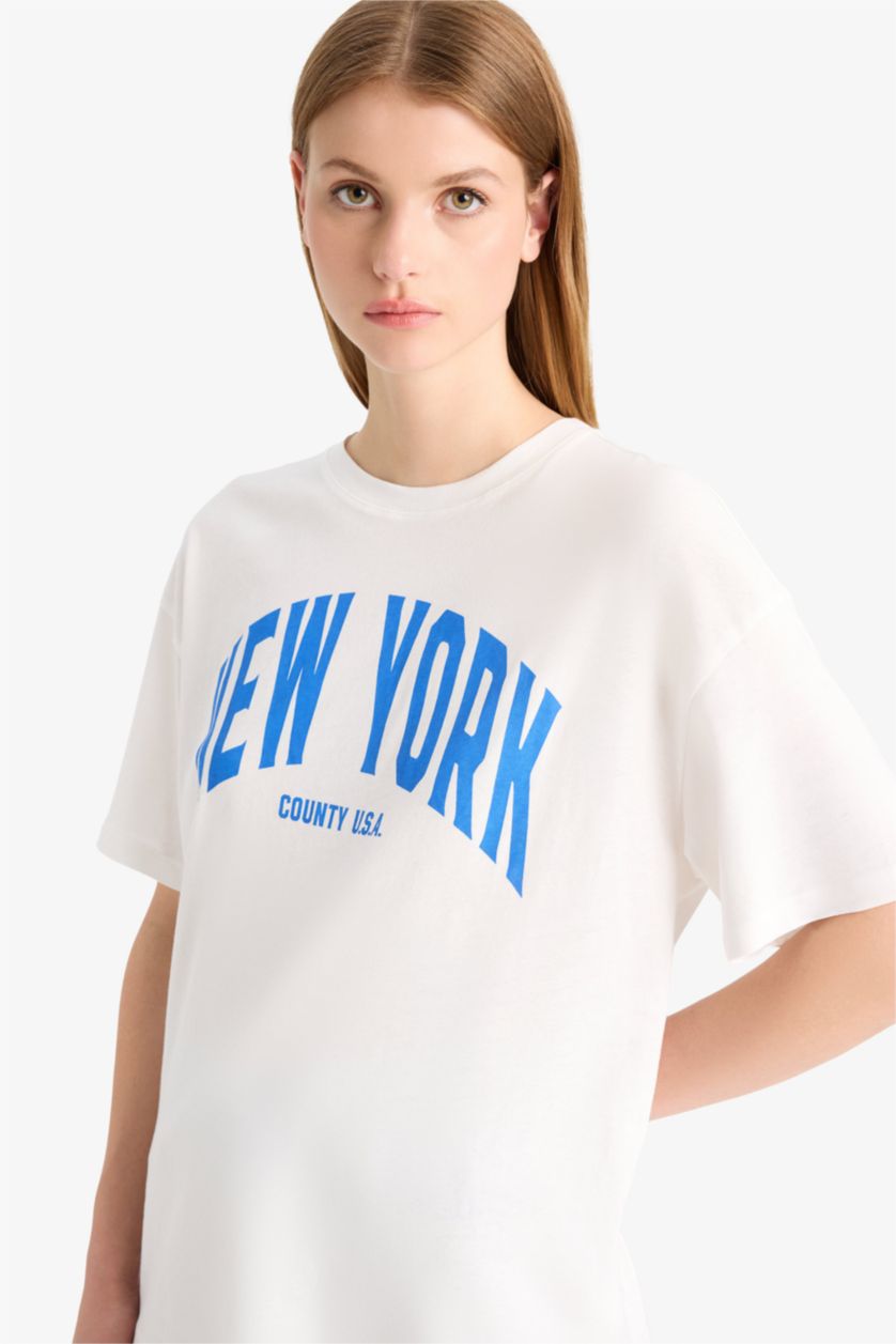 Woman Ecru Oversize Fit Crew Neck Printed Cotton T-Shirt