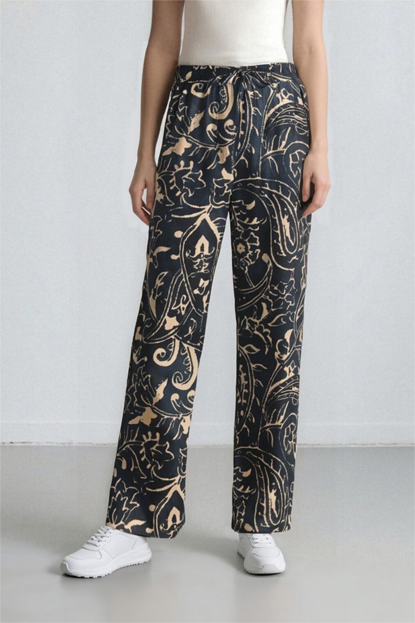 Woman NAVY Wide Leg High Waist Trousers