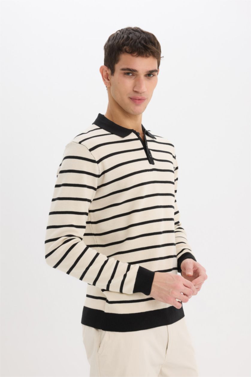 Man Black Standard Fit Polo Collar Knitwear Pullover