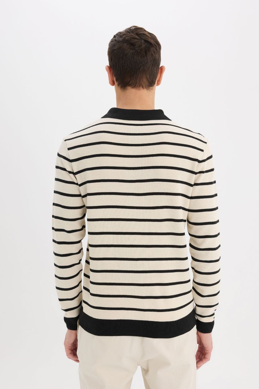 Man Black Standard Fit Polo Collar Knitwear Pullover