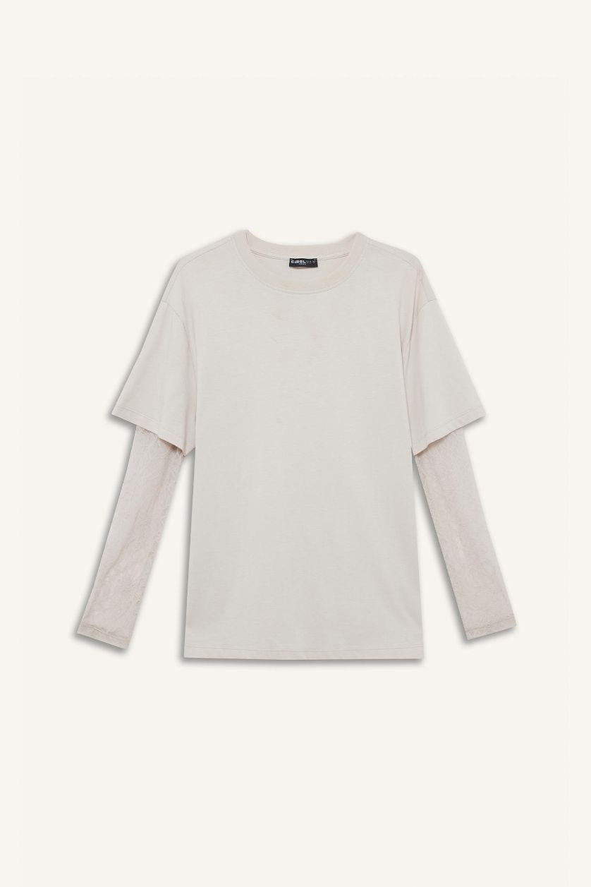 Kadın Bej Oversize Geniş Kalıp Bisiklet Yaka Dantel Detaylı Uzun Kollu Tişört