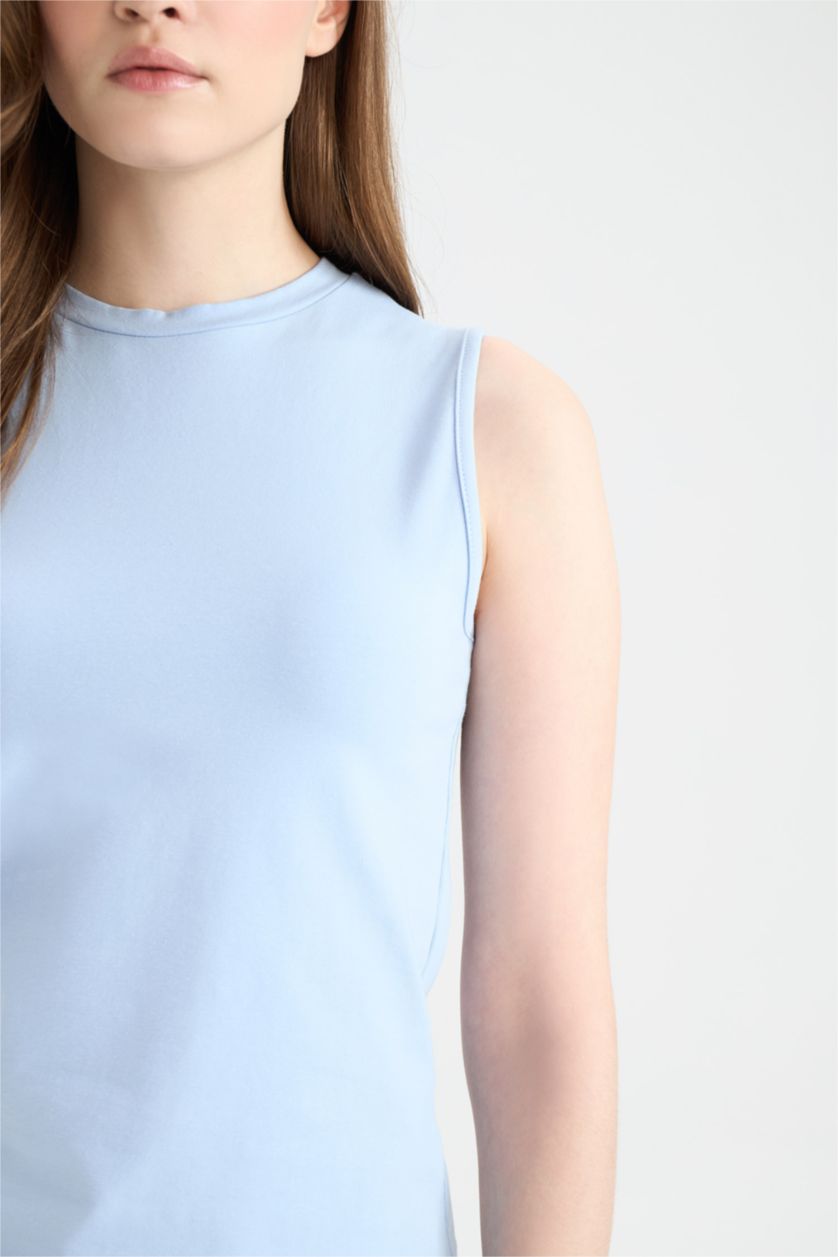 نساء أزرق فاتح ديباردور عادي قصة عادية برقبة مستديرة