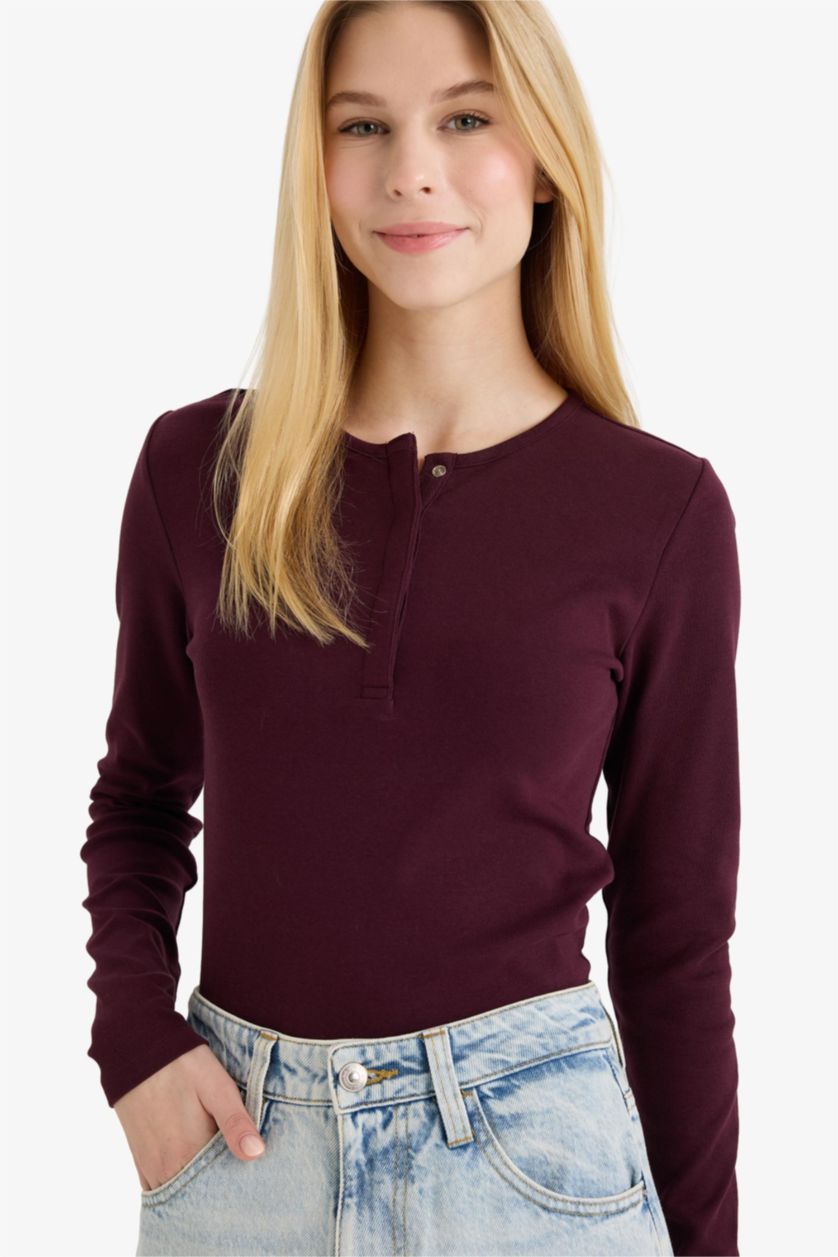 FEMME Bordeaux T-shirt manches longues côtelé à col boutonné Coupe ajustée
