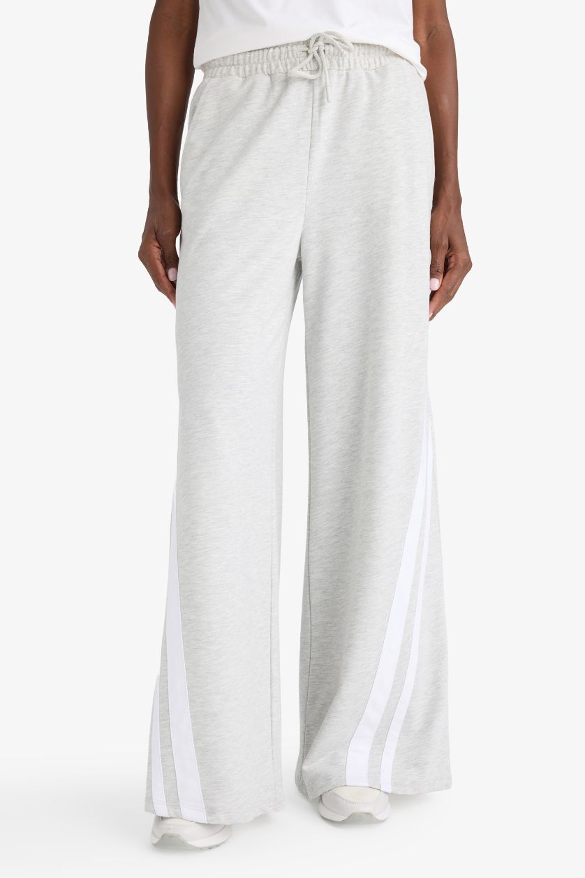 Kadın Gri Melanj Wide Leg Geniş Paça Şeritli Standart Boy Sporcu Pantolon