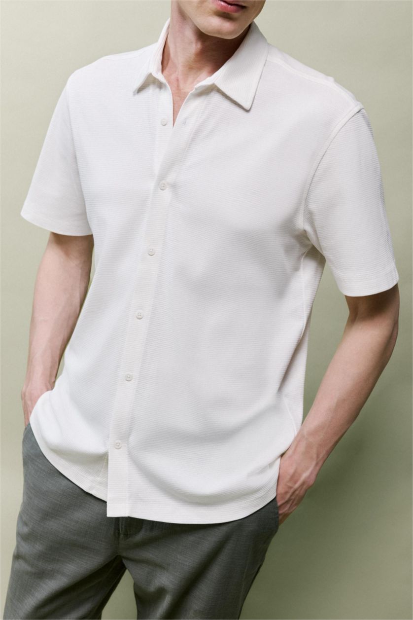 Ерлер экру Regular Fit поло жағалы трикотаж қысқа жеңді жейде