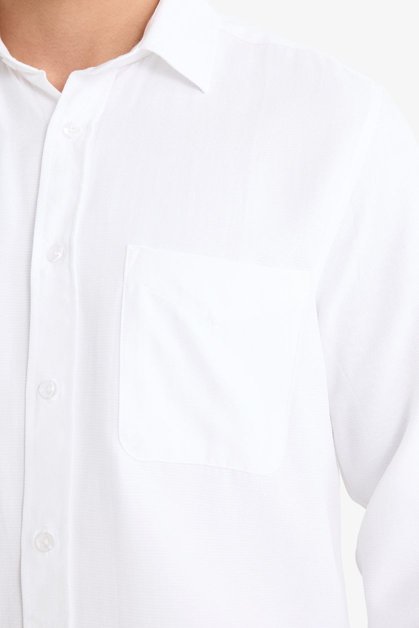 Erkek Beyaz Regular Fit Polo Yaka Dokulu Pamuklu Cepli Uzun Kollu Gömlek