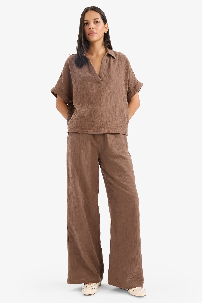 WOMAN Brown Wide Leg Regular Hem Double Pocket Crinkle Fabric Trousers