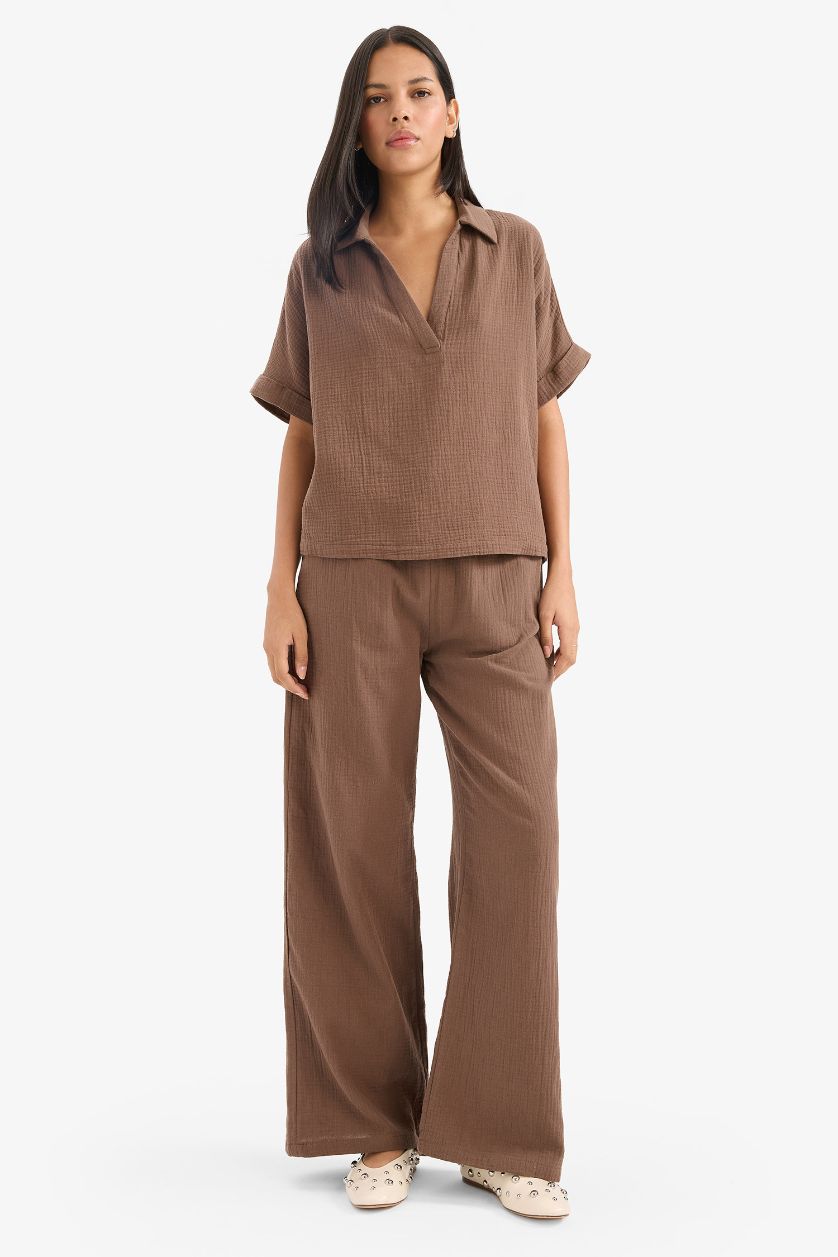 WOMAN Brown Wide Leg Regular Hem Double Pocket Crinkle Fabric Trousers