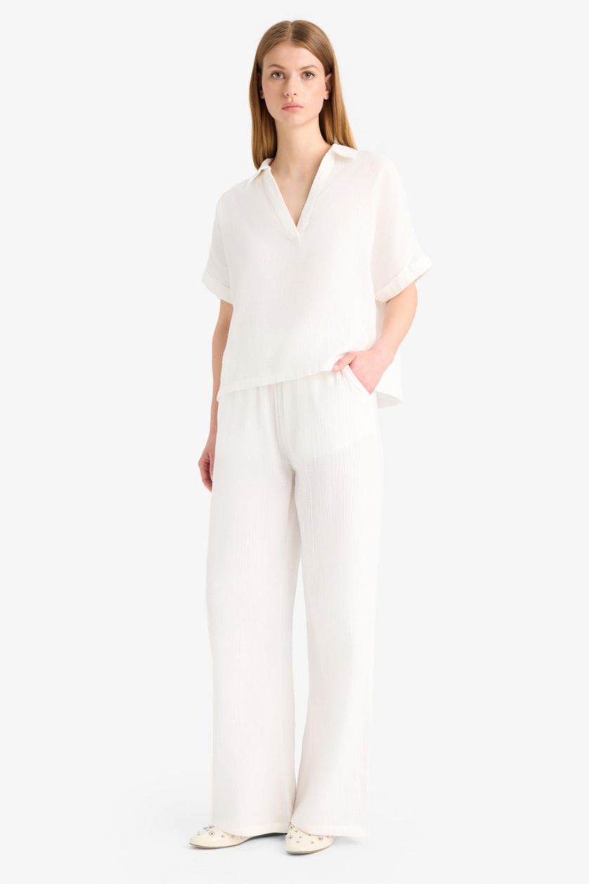 Kadın Beyaz Wide Leg Çift Cepli Beli Lastikli Düz Paça Krinkıl Kumaş Pantolon