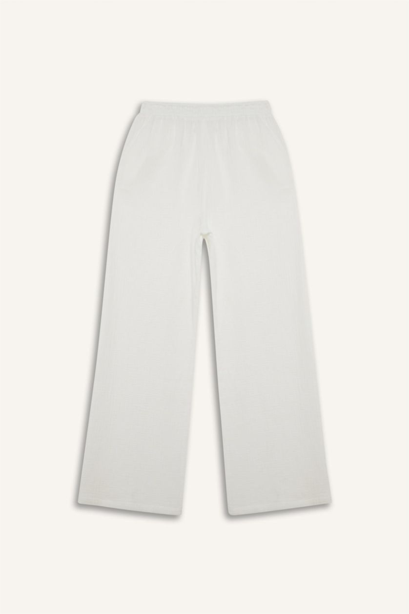 Kadın Beyaz Wide Leg Çift Cepli Beli Lastikli Düz Paça Krinkıl Kumaş Pantolon