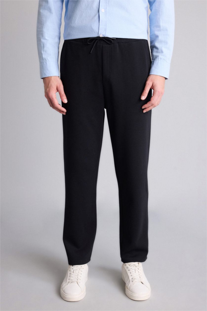رجال أسود Regular Fit Trousers