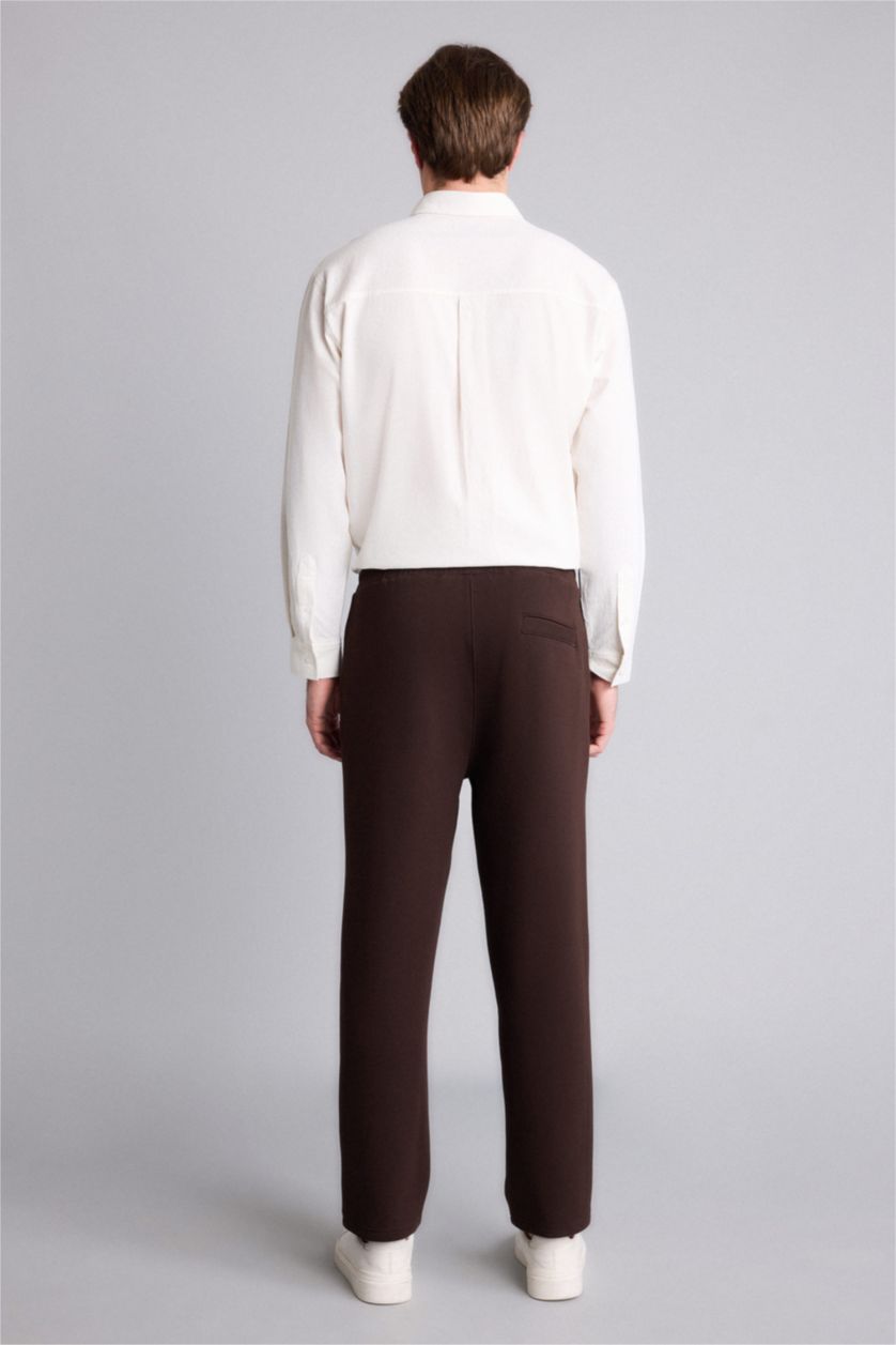 رجال بني Regular Fit Trousers