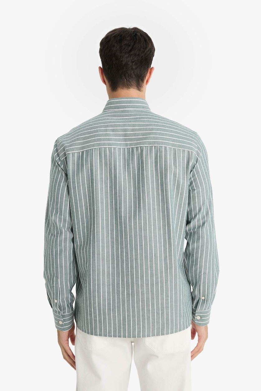 رجال أخضر غامق قميص ردن طويل محبوك قصة عادية بياخة بولو