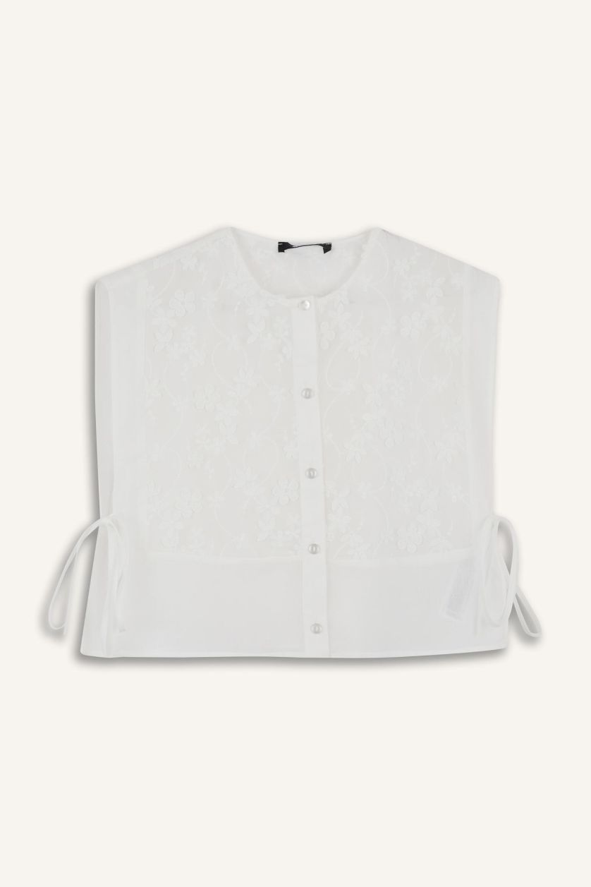 Kadın Beyaz Bisiklet Yaka Bağcıklı Brode Blazer Yelek