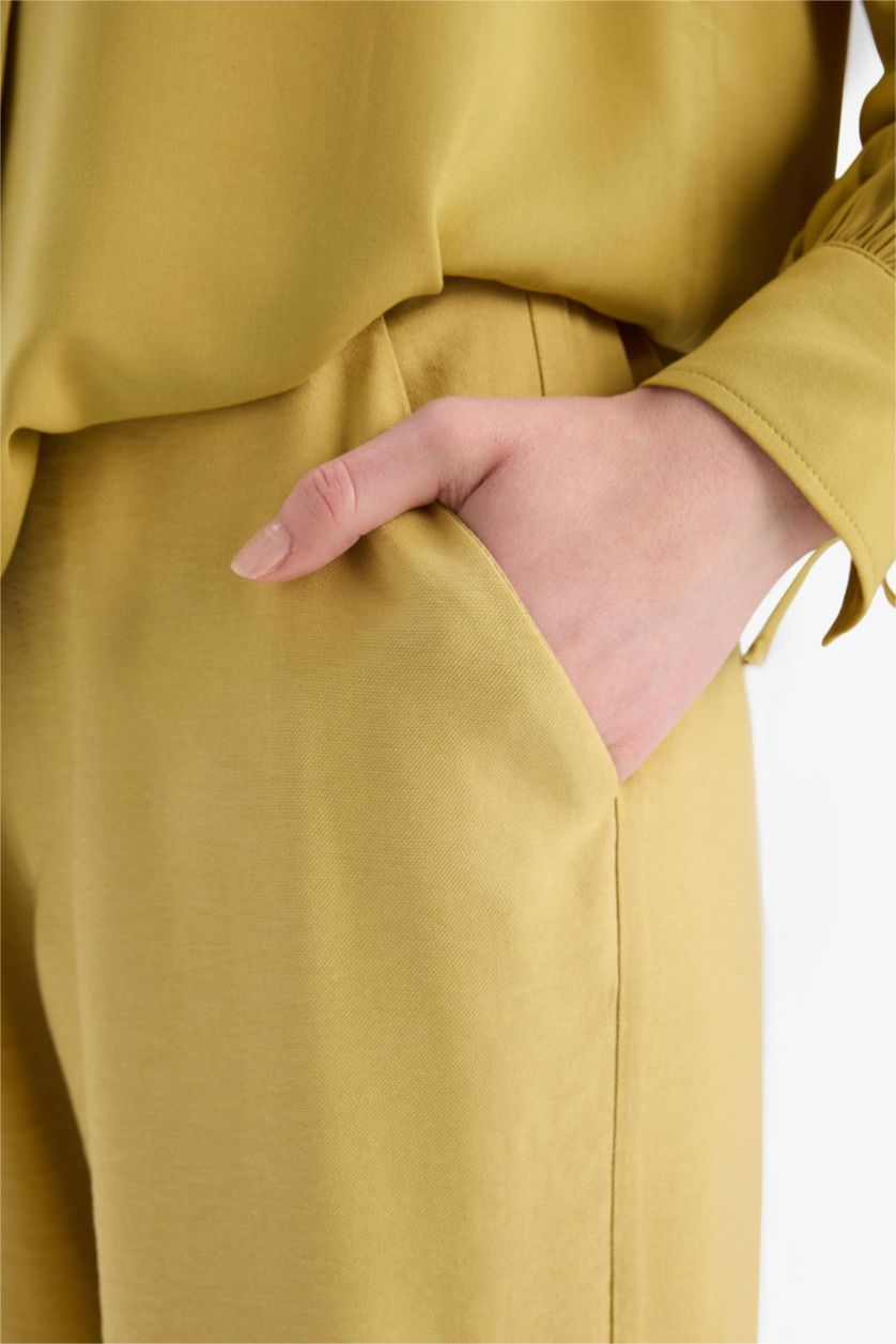 Woman Olive Wide Leg Basic Trousers