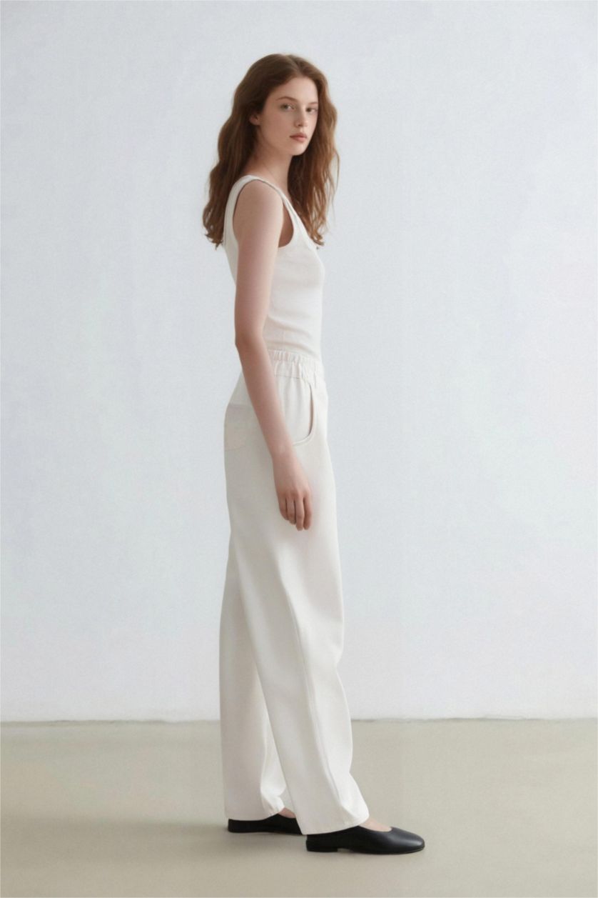 نساء أبيض (000) بنطرون جينز بيبرباج بخصر مطاطي