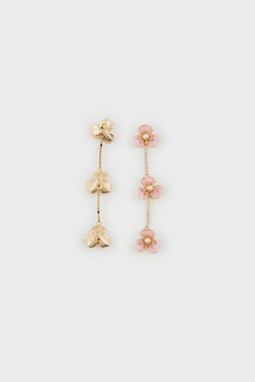 Woman Karma Woman Floral Dangle Earrings