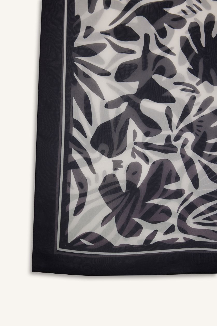 Kadın Siyah Regular Fit Desenli Şifon Pareo