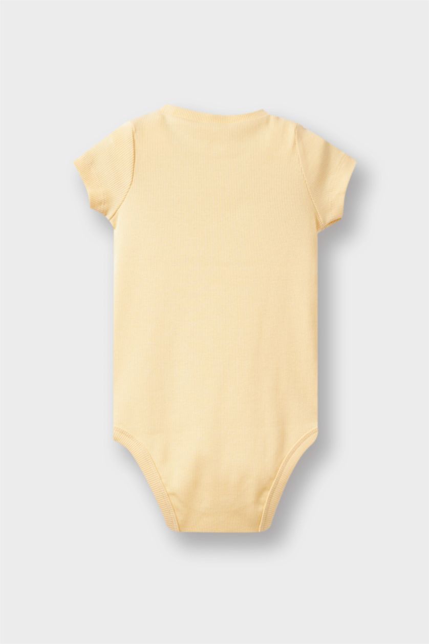 Erkek Bebek Açık Sarı 2'li Takım Baskılı Fitilli Kaşkorse Kısa Kollu Çıtçıtlı Body Şort Erkek Bebek