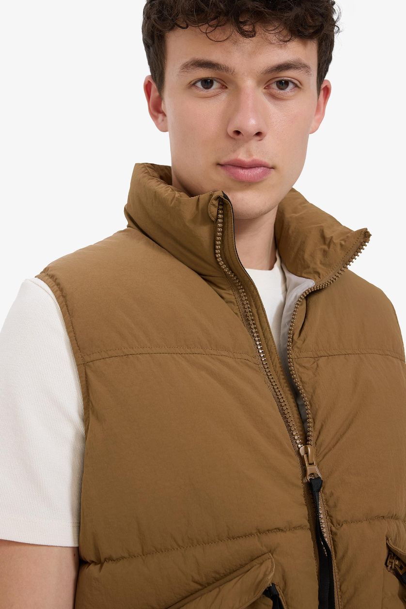 Ерлер Қоңыр қалыпты пішім биік жаға Жилет