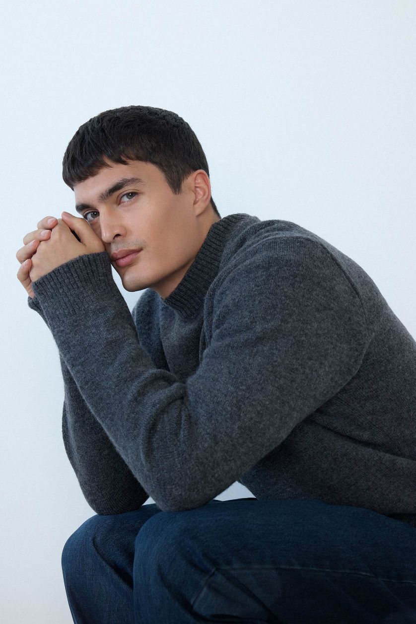 Erkek Antrasit Yumuşak Tuşe Triko Kazak