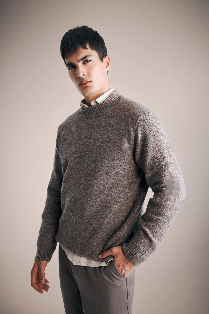 Erkek Açık Kahve Yumuşak Tuşe Triko Kazak