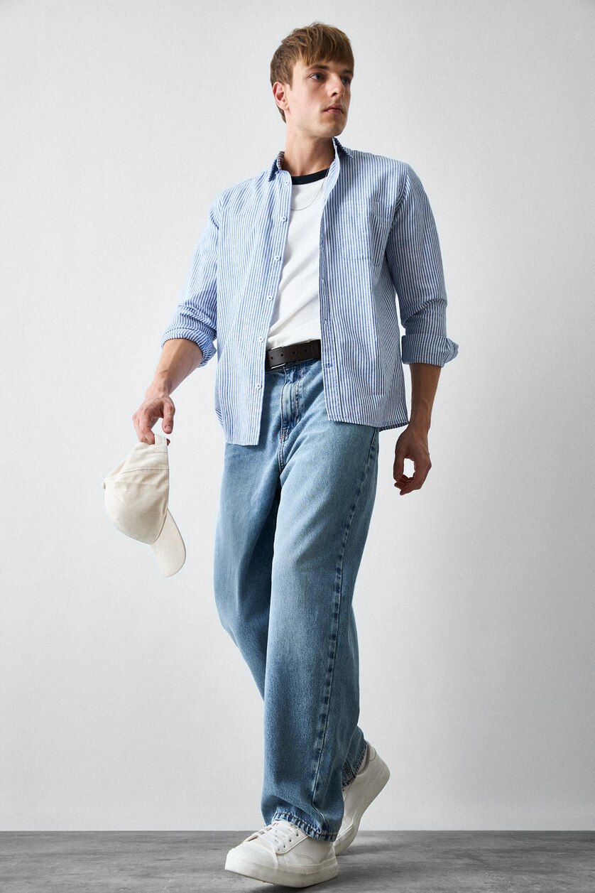 رجال أزرق فاتح Baggy Fit Wide Leg Jeans