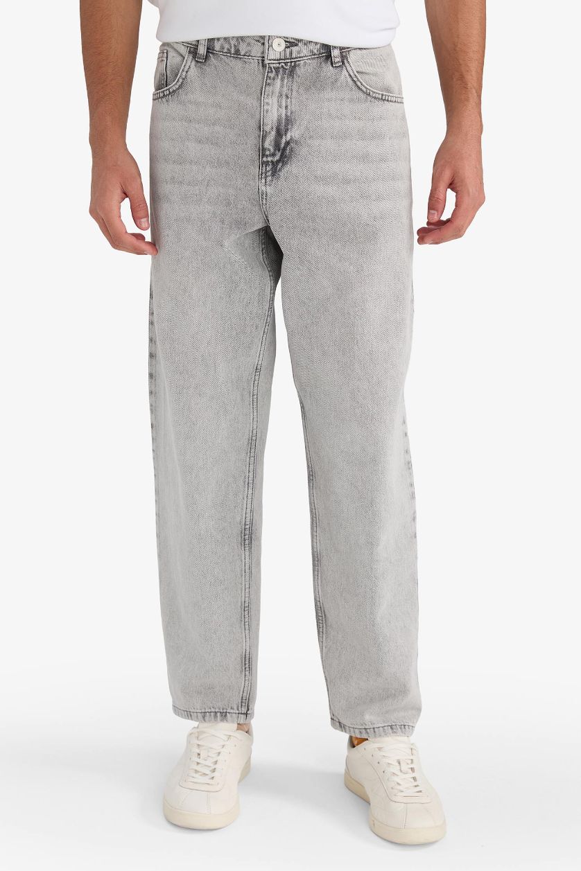 Erkek Açık Gri Relax Fit Düz Paça Jean Pantolon