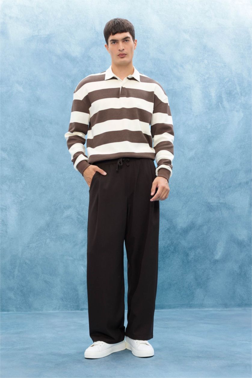 رجالي بني سويت شيرت مخطط اوفر سايز بياقة بولو