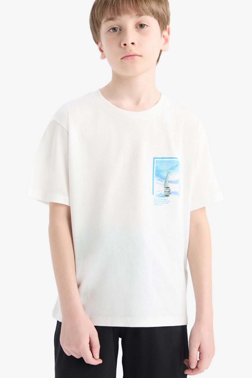 Erkek Çocuk - Genç Erkek Kırık Beyaz Bisiklet Yaka Sırt Baskılı Kısa Kollu Tişört Erkek Çocuk