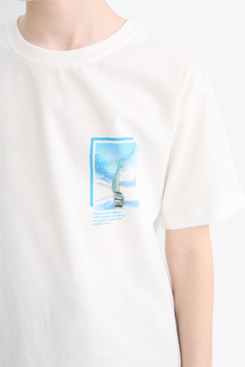 Erkek Çocuk - Genç Erkek Kırık Beyaz Bisiklet Yaka Sırt Baskılı Kısa Kollu Tişört Erkek Çocuk