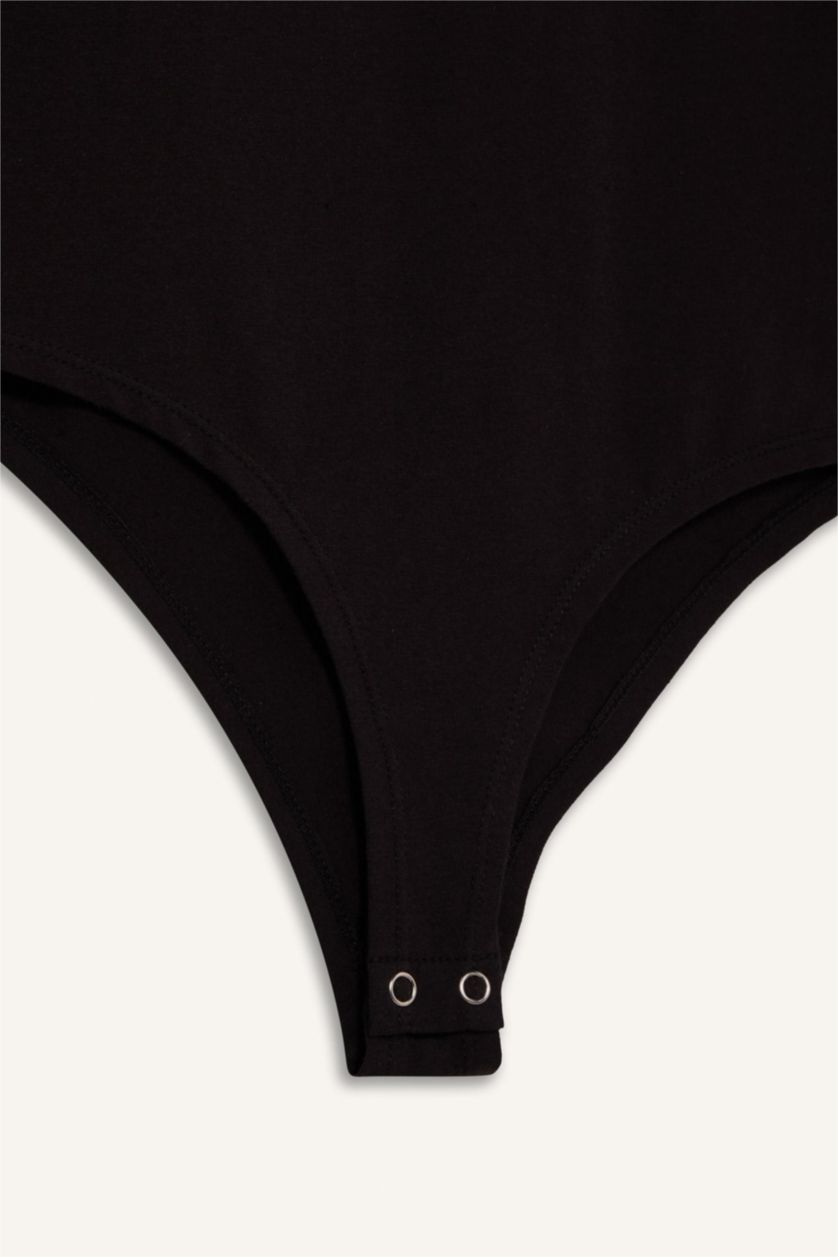 WOMAN Black Woman Long Sleeve T-Shirt