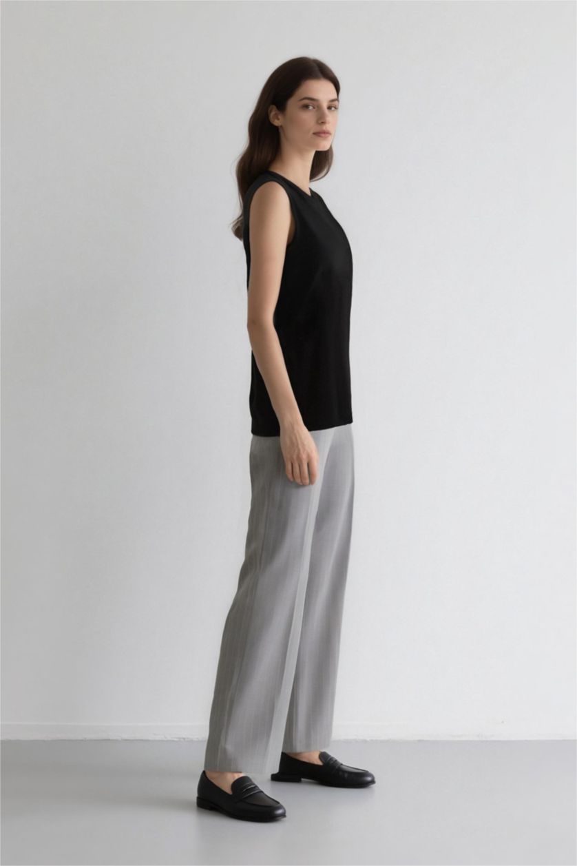Woman Grey Straight Fit Regular Hem Striped Trousers