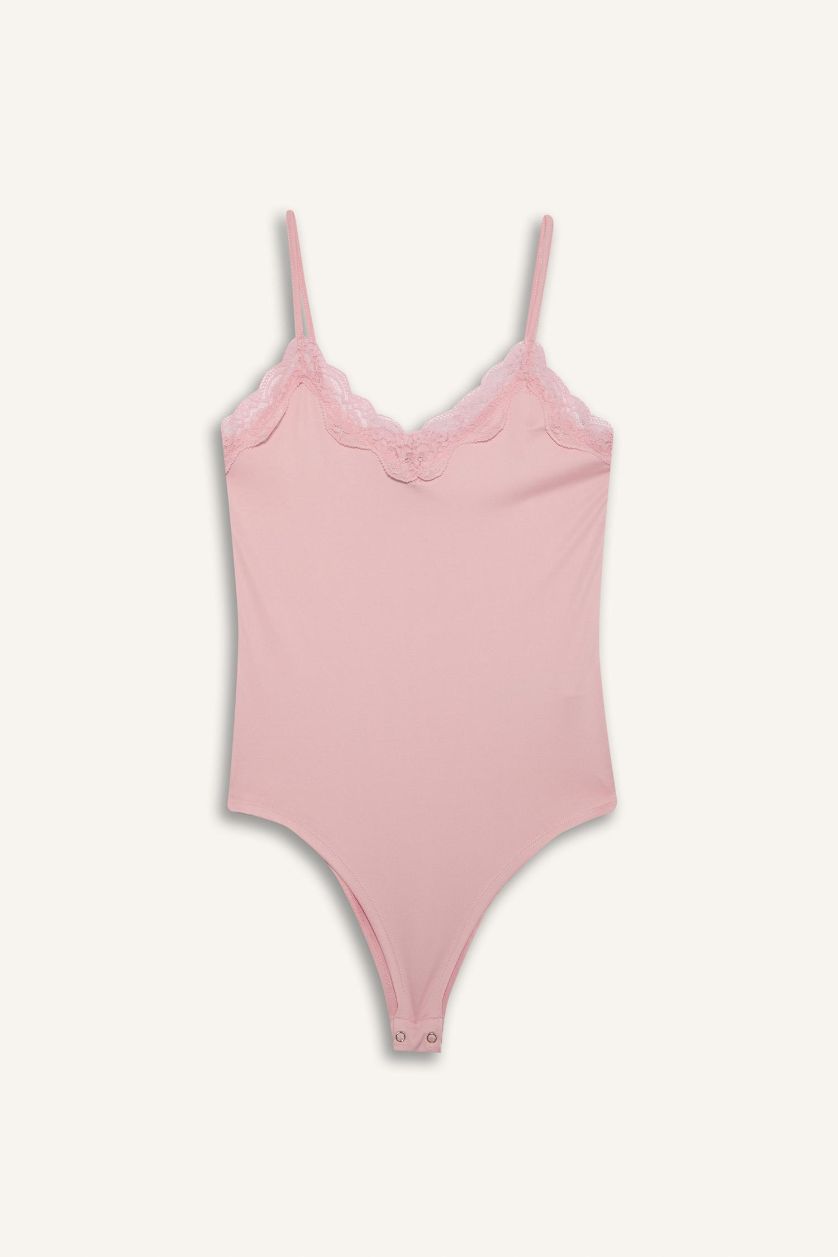 Kadın Açık Pembe Slim Fit Dar Kesim V Yaka Dantelli Çıtçıtlı Body