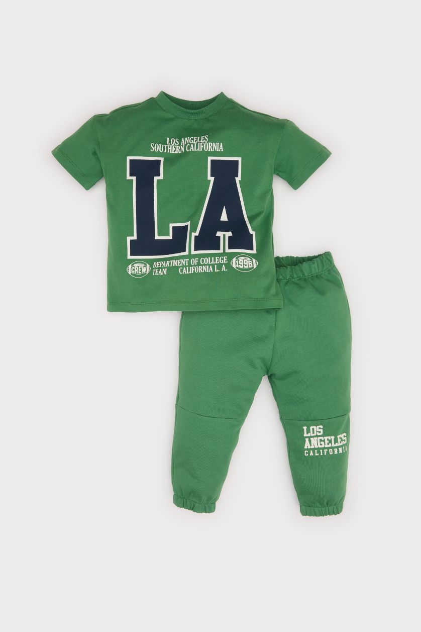 طفل صغير أخضر سيت بياقة مستديرة من قطعتين