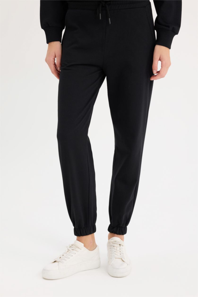 حريمي أسود بنطلون جوجر بجيب