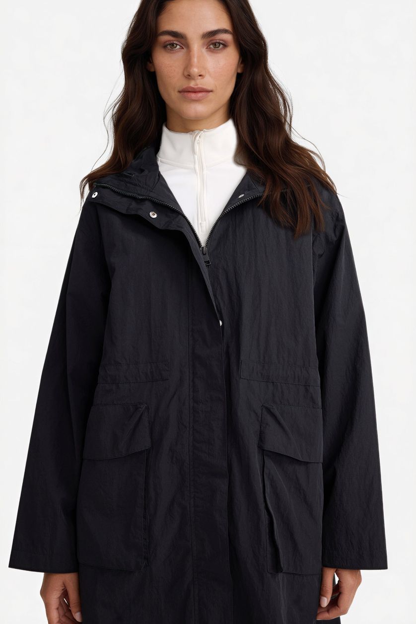Kadın Siyah Su İtici Kapüşonlu Fermuarlı Uzun Yağmurluk