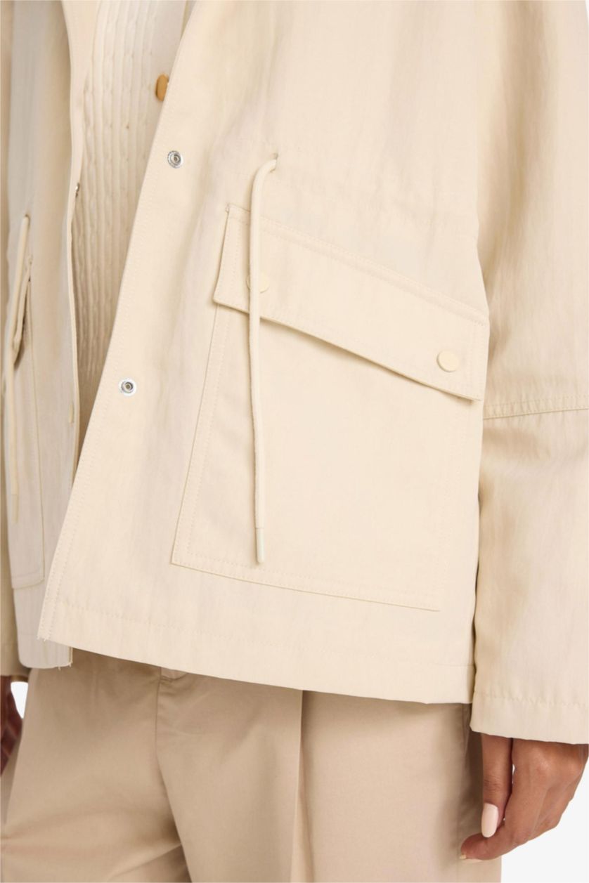 Kadın Taş Su İtici Kapüşonlu Çıtçıtlı Cepli Yağmurluk